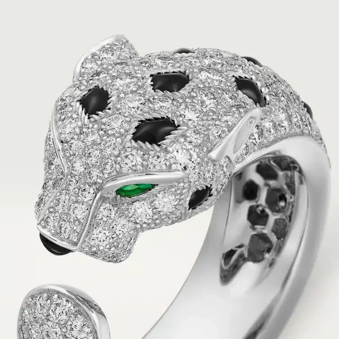 Panthere De Cartier-ring – vitguld, smaragder, onyx, diamanter – Cartier