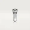 Panthere De Cartier-ring – vitguld, tsavoritgranater, onyx – Cartier Panthere De Cartier-ring – vitguld, tsavoritgranater, onyx – Cartier