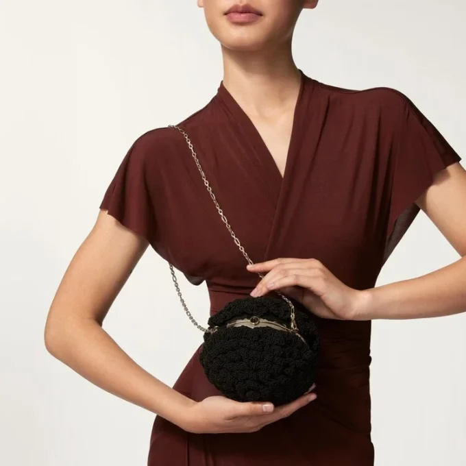 Rund virkad väska, Cartier Soir Rund virkad väska, Cartier Soir