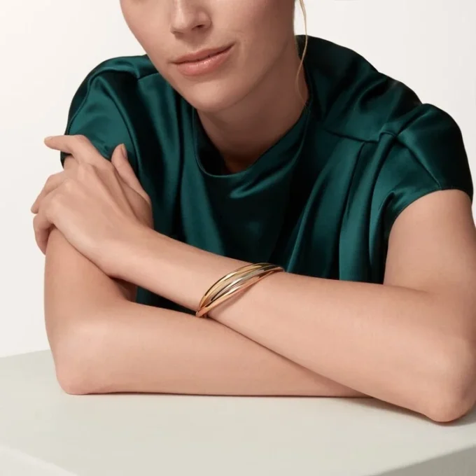 Trinity-armband i trefärgat guld, klassisk modell | Cartier Us Trinity-armband i trefärgat guld, klassisk modell | Cartier Us