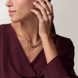 Trinity-ring, kuddeformad, stor modell, pavé