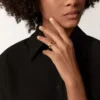Trinity-ring i trefärgat guld, klassisk modell | Cartier Us Trinity-ring i trefärgat guld, klassisk modell | Cartier Us