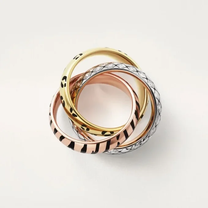 Trinity-ring, lack, halvpavé Trinity-ring, lack, halvpavé