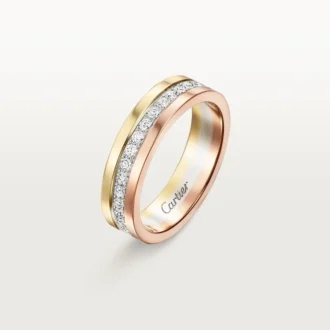 Vendome Louis Cartier vigselring, 4,8 mm bredd, pavé Vendome Louis Cartier vigselring, 4,8 mm bredd, pavé